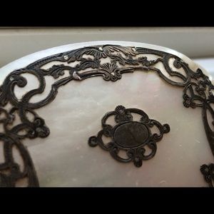 🌊Mother of pearl Victorian sash accent piece🌊